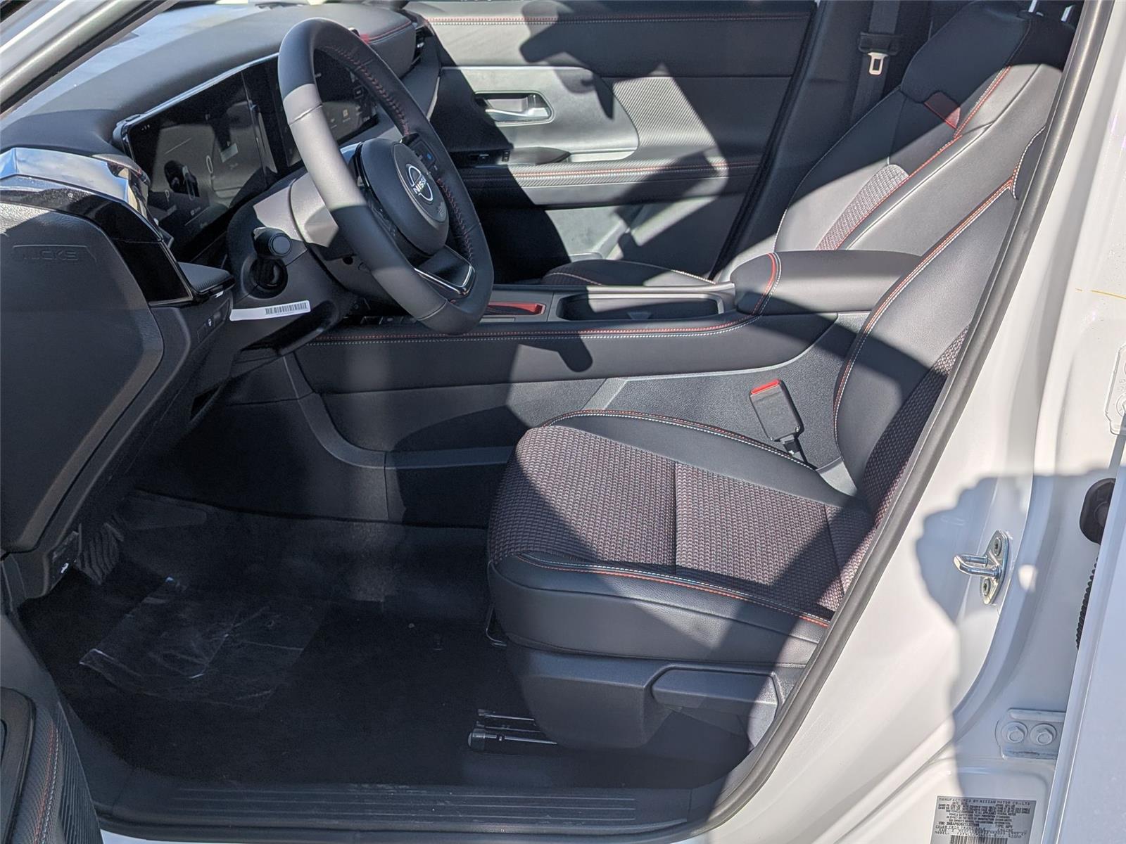 2026 Nissan KICKS SR AWD - Photo 10