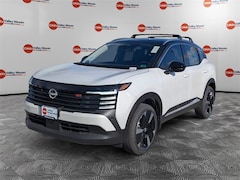 2026 Nissan Kicks SR SUV