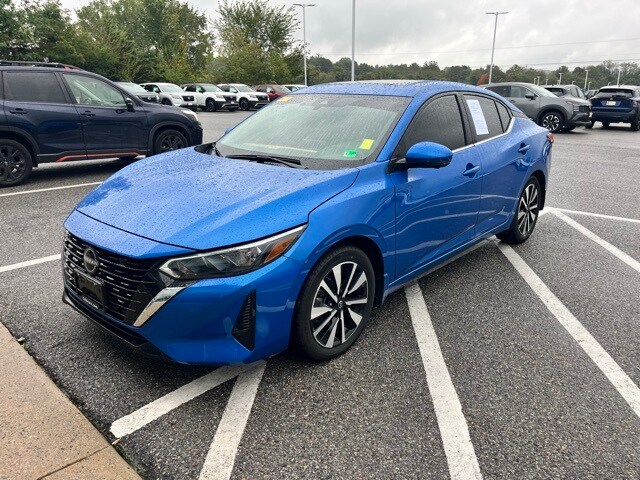 2024 Nissan Sentra SV photo 3