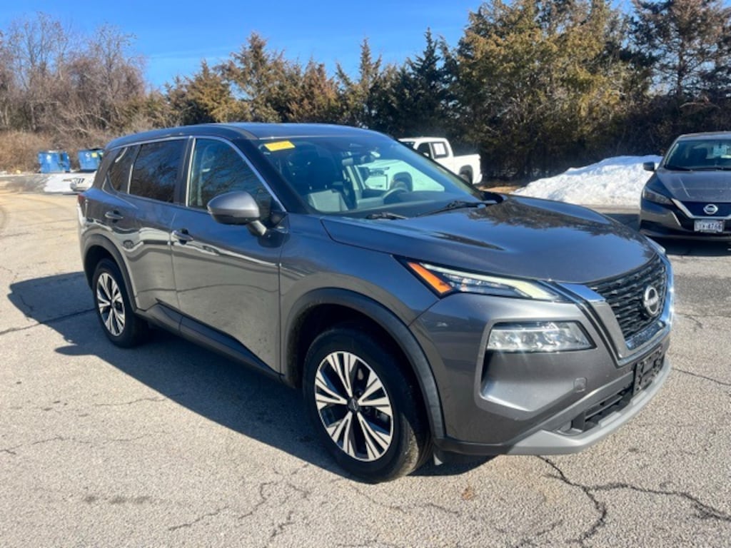 Certified 2022 Nissan Rogue SV SUV