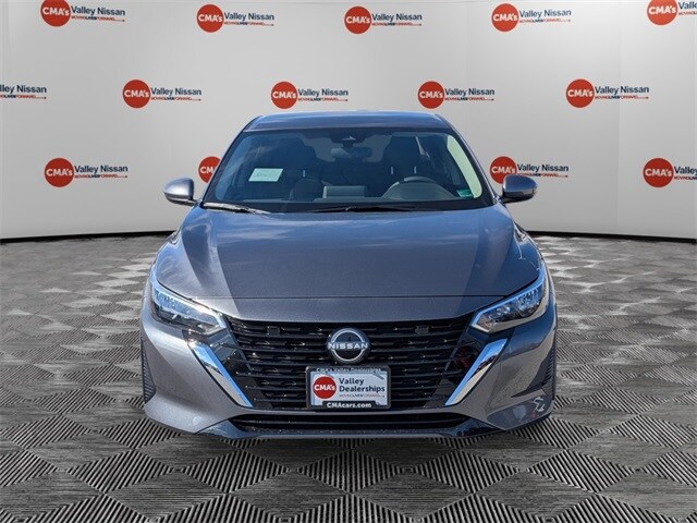 2025 Nissan Sentra SV photo 2