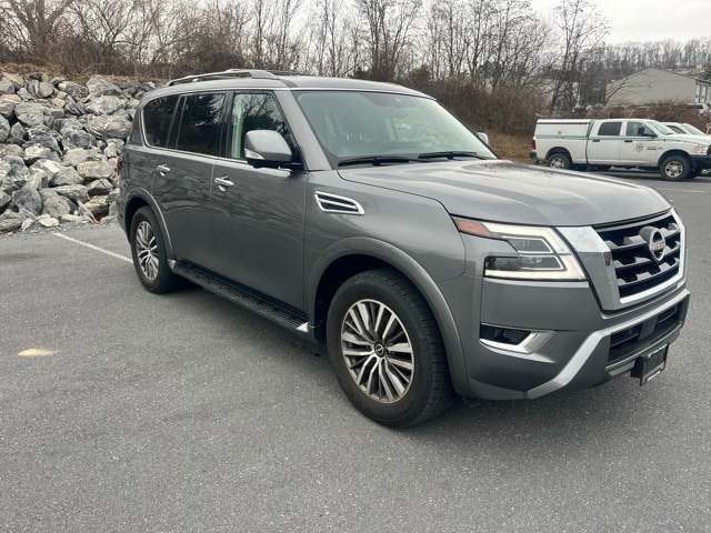 2023 Nissan Armada SL's photo