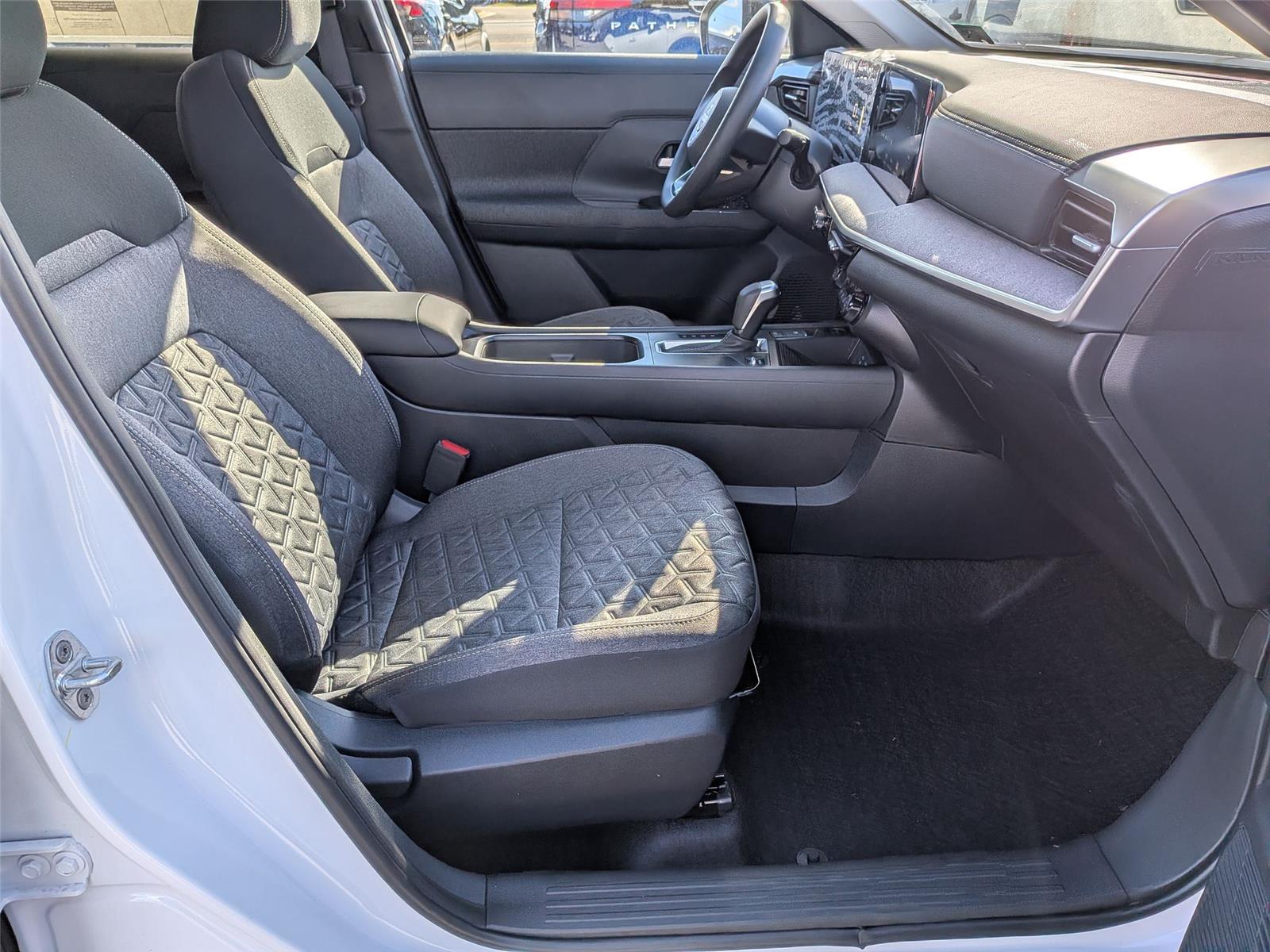2026 Nissan KICKS SV - Photo 30