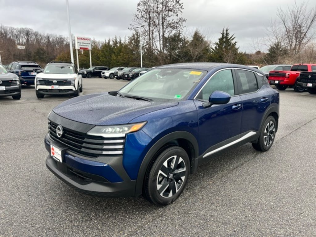 Certified 2025 Nissan Kicks SV SUV