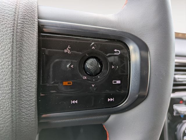 2025 Nissan Armada PRO-4X - Photo 14