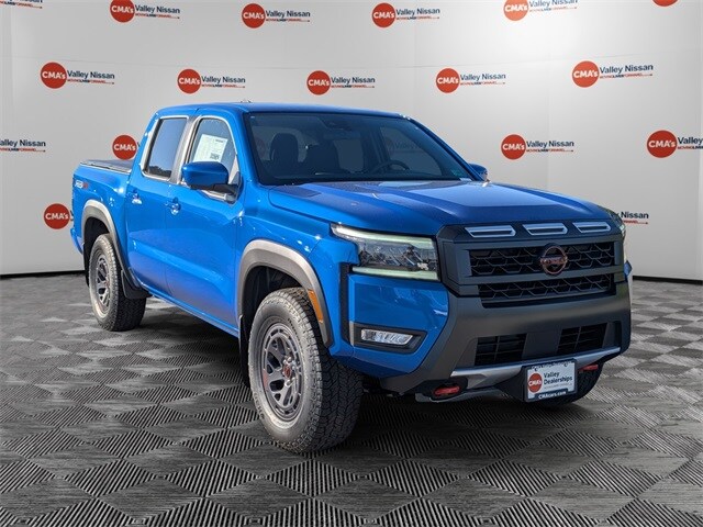 2026 Nissan Frontier PRO-4X photo 2