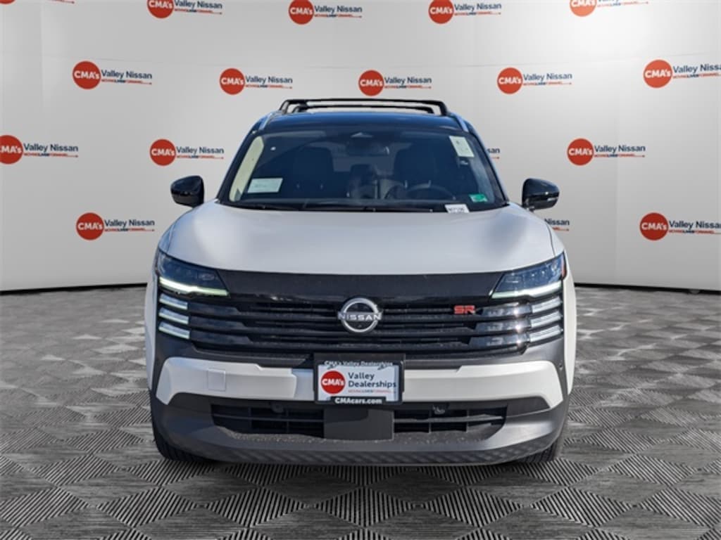 New 2026 Nissan Kicks SR SUV