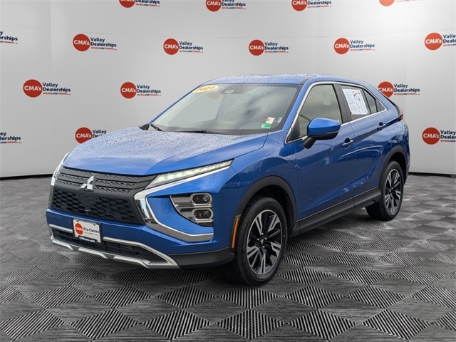 2024 Mitsubishi Eclipse Cross SE's photo