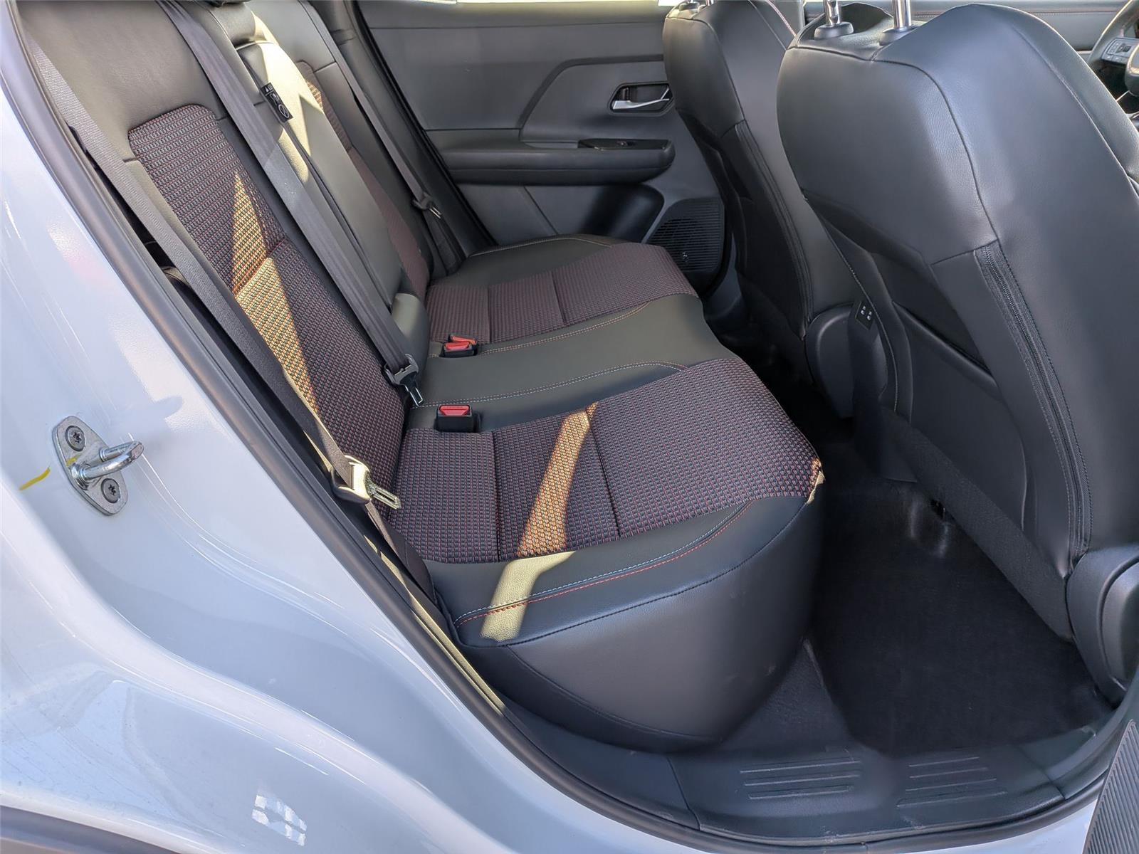 2026 Nissan KICKS SR AWD - Photo 29