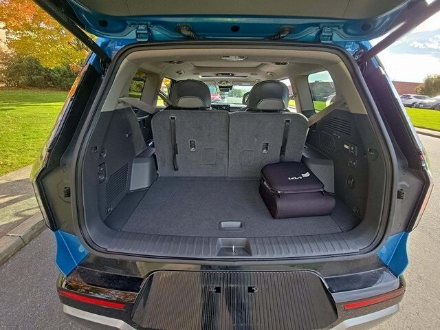 2024 Kia EV9 Land photo 2