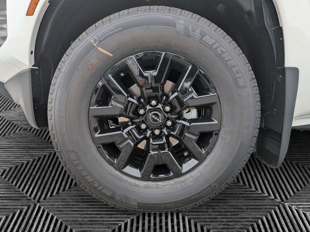 2026 Nissan Frontier SV - Photo 9