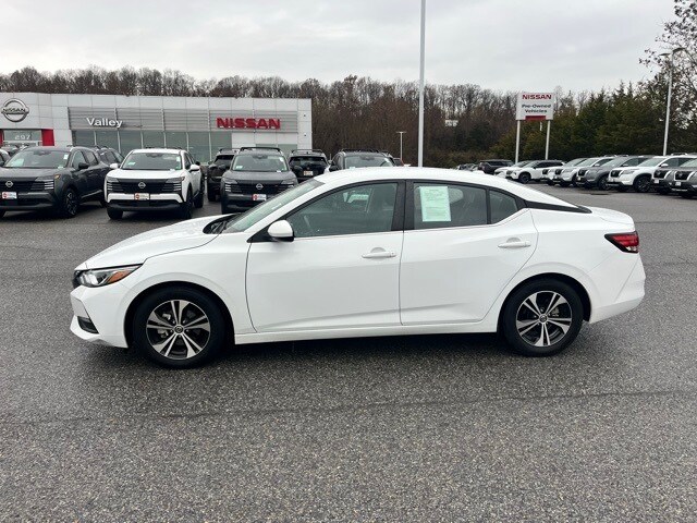 2023 Nissan Sentra SV photo 4