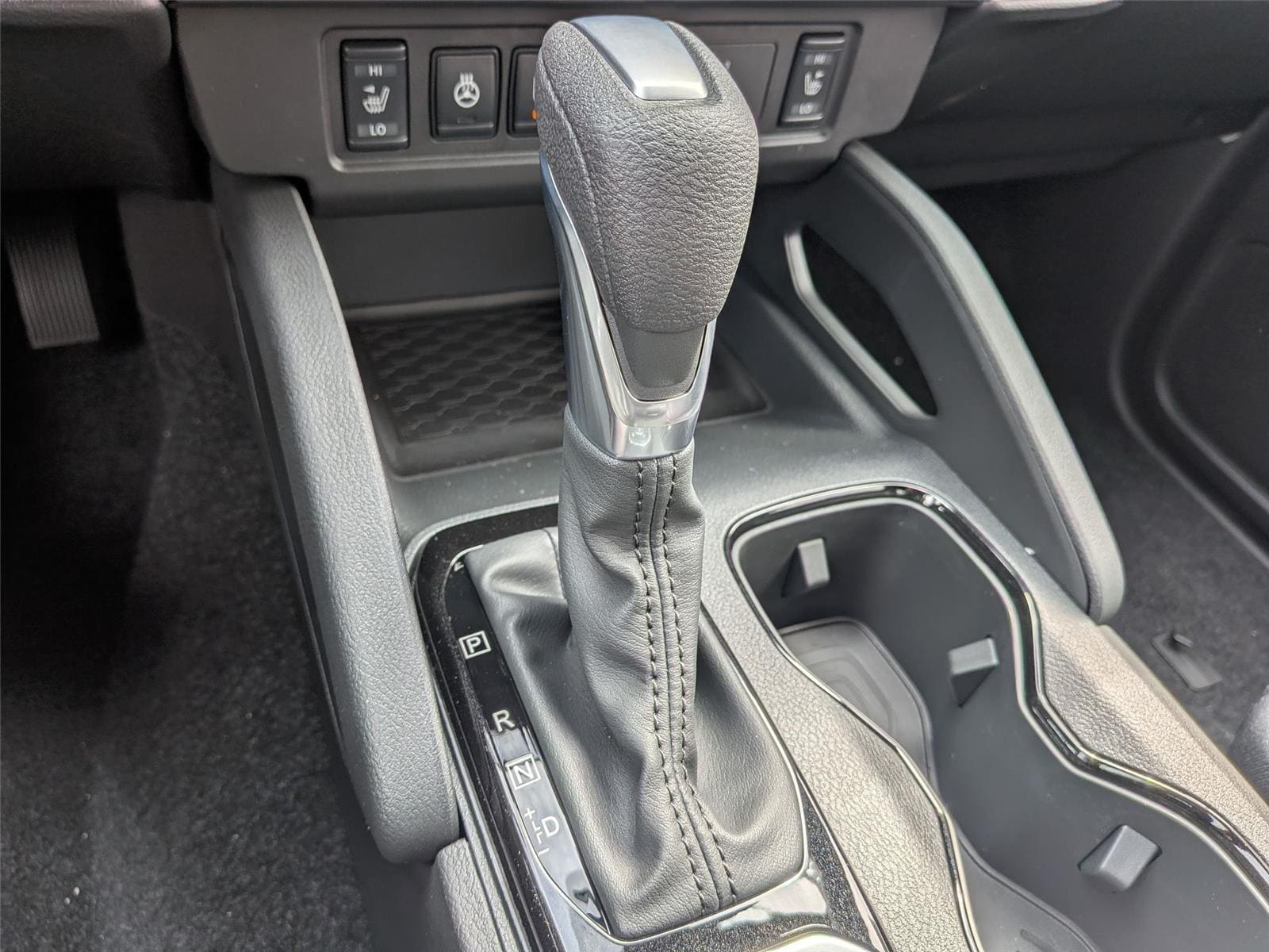 2026 Nissan Frontier SV - Photo 16