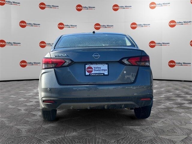 2025 Nissan Versa 1.6 S photo 4