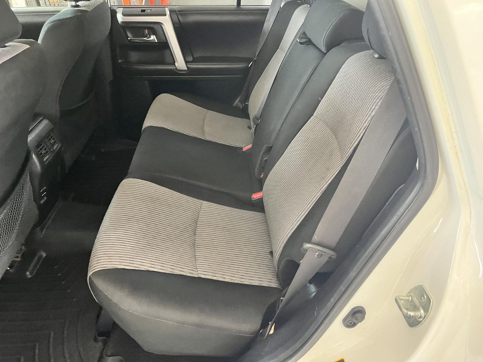 2019 Toyota 4Runner SR5 - Photo 15