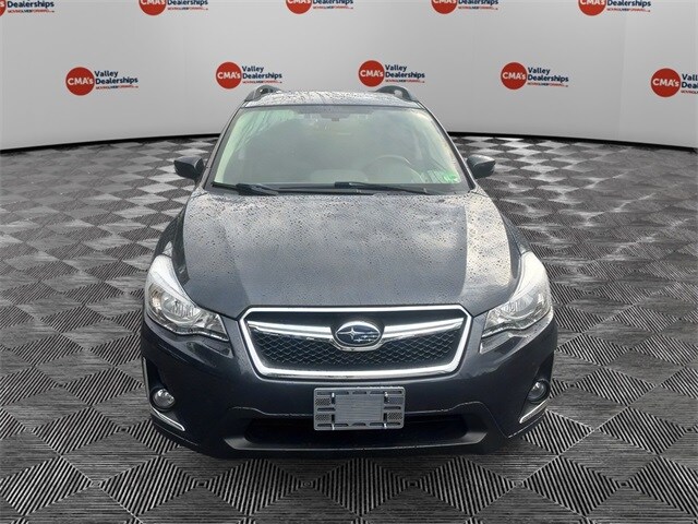 2017 Subaru Crosstrek 2.0i Limited photo 2