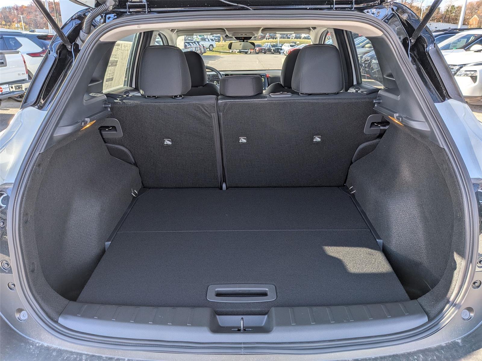 2026 Nissan KICKS SV - Photo 28