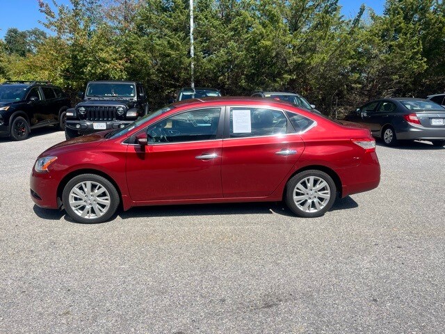 2015 Nissan Sentra SL photo 3