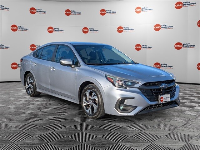 2023 Subaru Legacy Premium photo 3