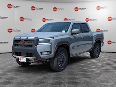 2025 Nissan Frontier PRO-4X Truck
