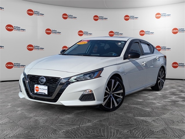 2020 Nissan Altima SR