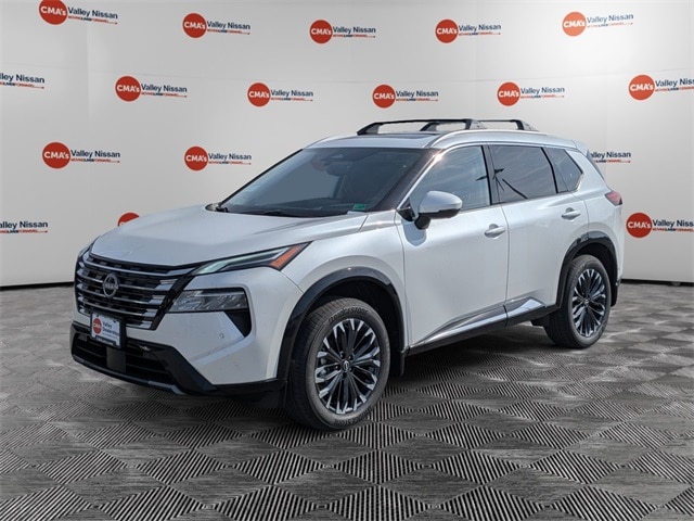 2026 Nissan Rogue Platinum's photo