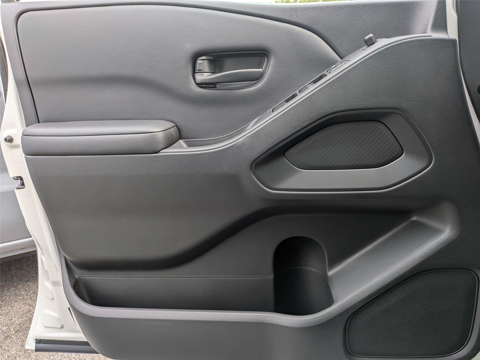2026 Nissan Frontier SV - Photo 25