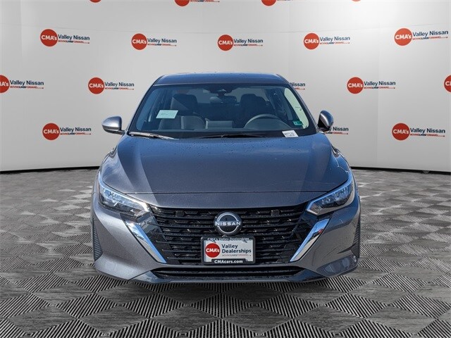 2025 Nissan Sentra SV photo 2