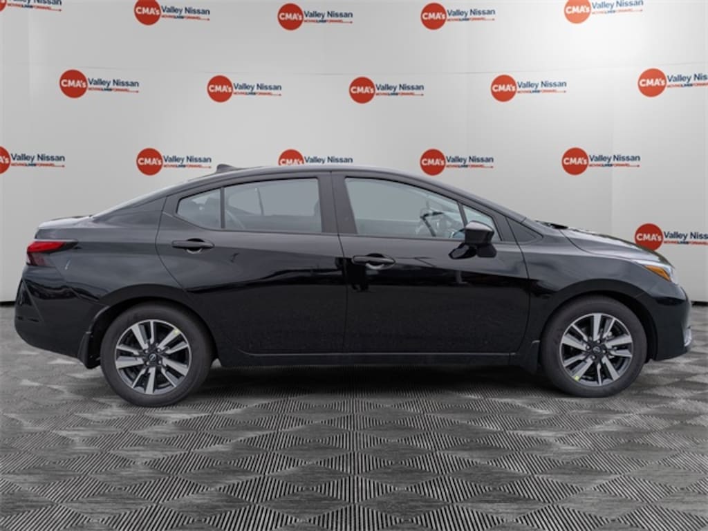 New 2025 Nissan Versa 1.6 SV Sedan