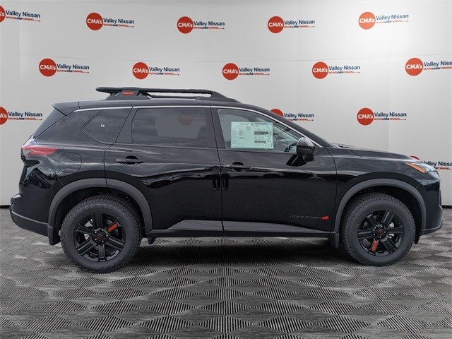 2026 Nissan Rogue SV photo 2