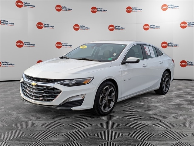 2023 Chevrolet Malibu 1LT's photo