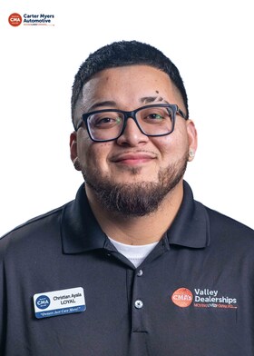 Staff member Christian Ayala from ID_5a44bfa64c29