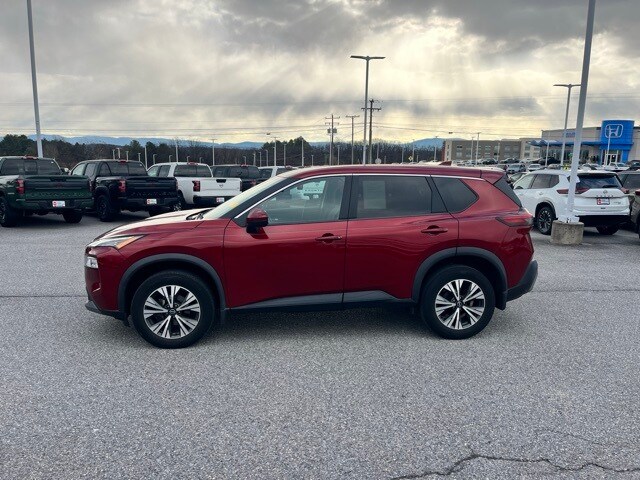 2023 Nissan Rogue SV photo 4