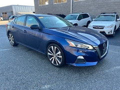 2022 Nissan Altima 2.5 SR Sedan