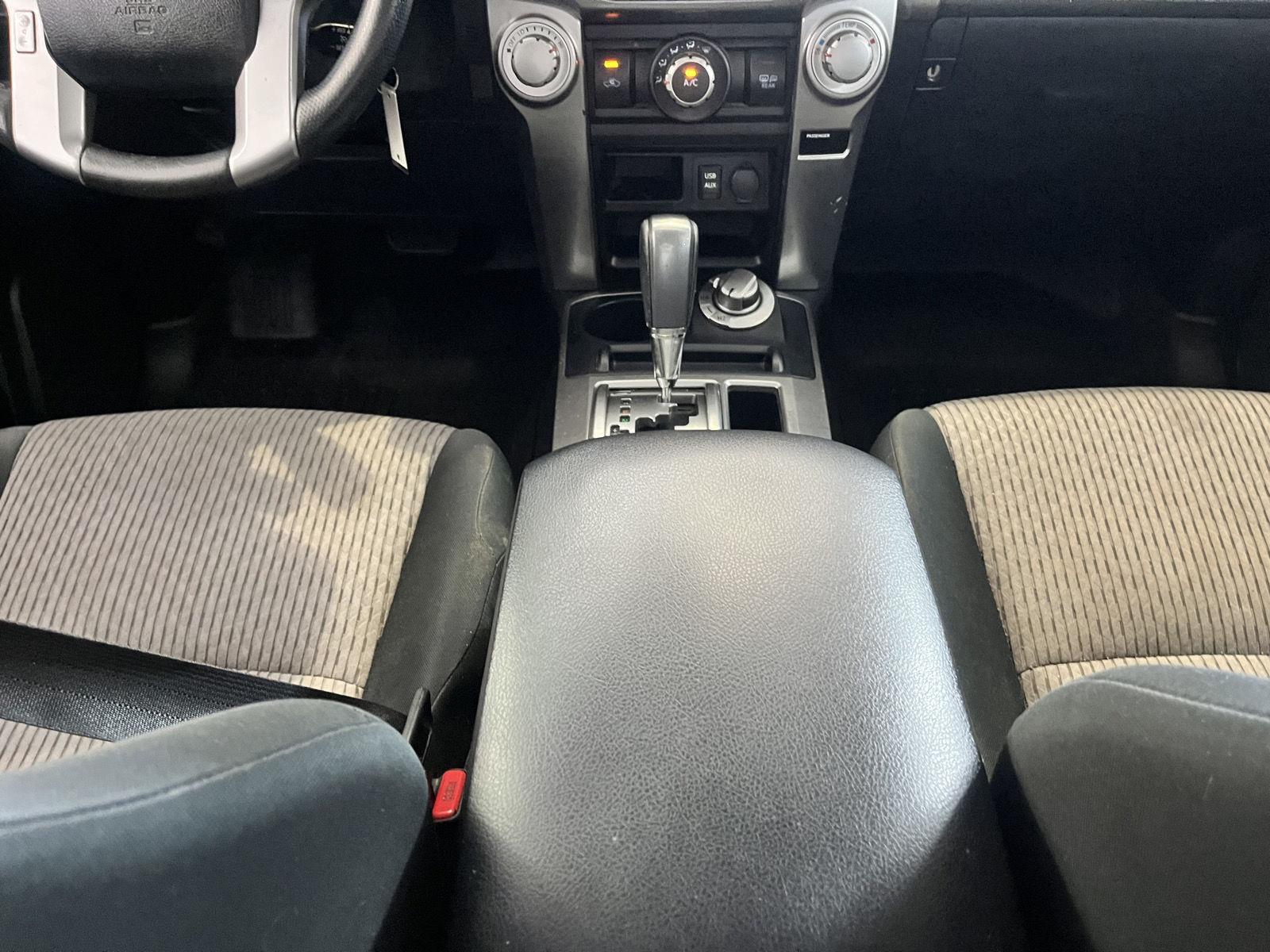 2019 Toyota 4Runner SR5 - Photo 21