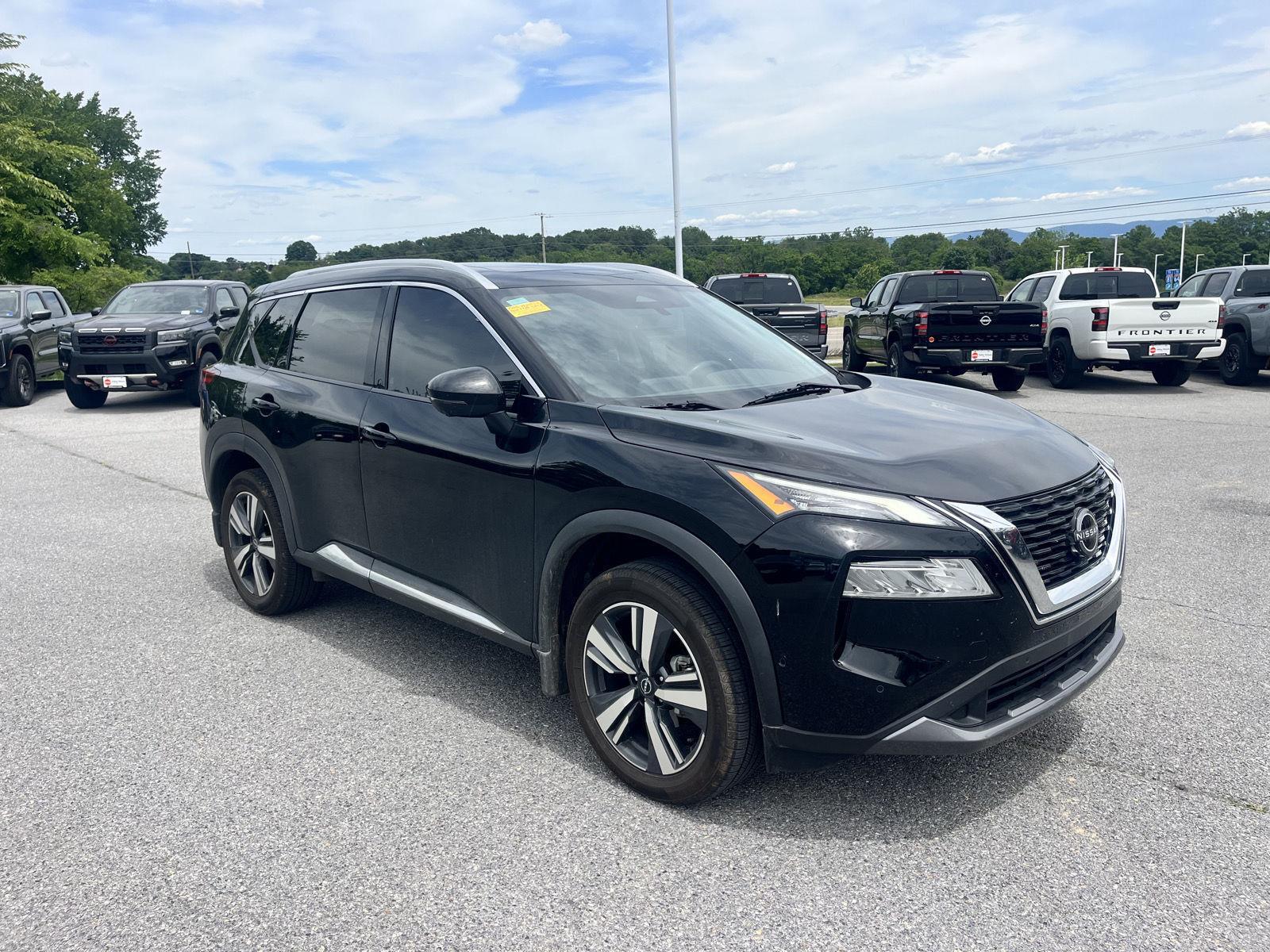 2023 Nissan Rogue SL FWD's photo