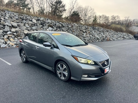 2020 Nissan Leaf SV Hatchback