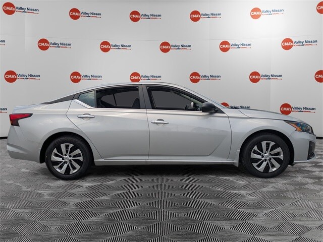 2025 Nissan Altima 2.5 S photo 4