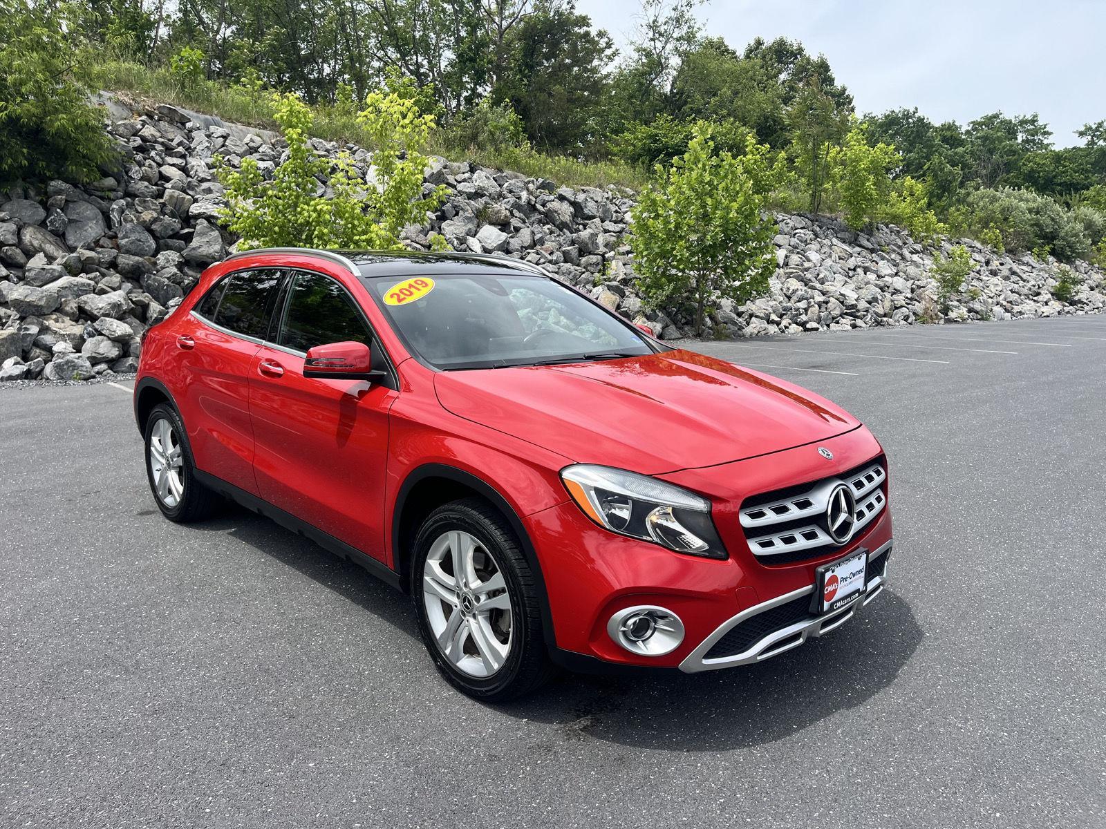 2019 Mercedes-Benz GLA GLA250 4MATIC's photo