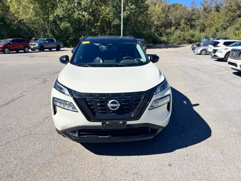Used 2023 Nissan Rogue SV SUV