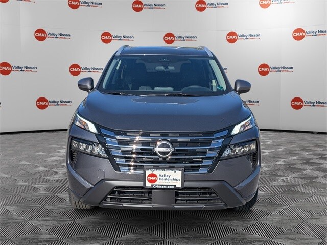 2026 Nissan Rogue SV photo 2