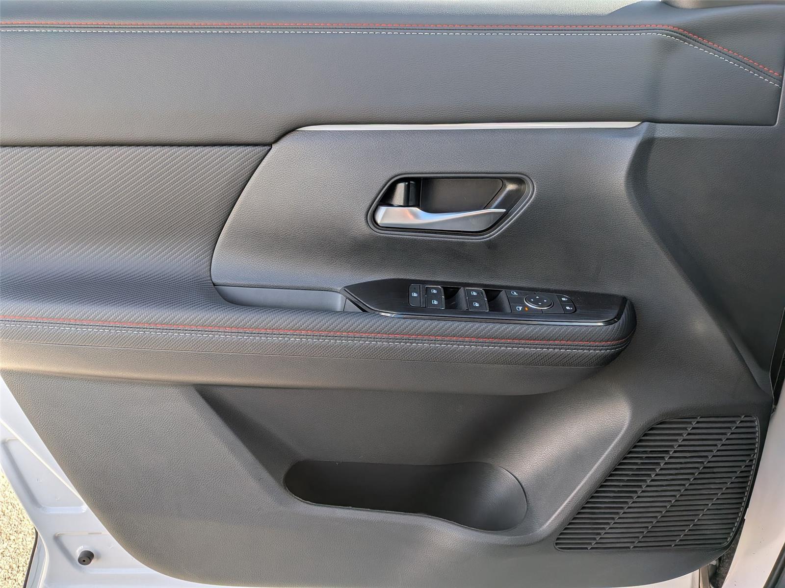 2026 Nissan KICKS SR AWD - Photo 24