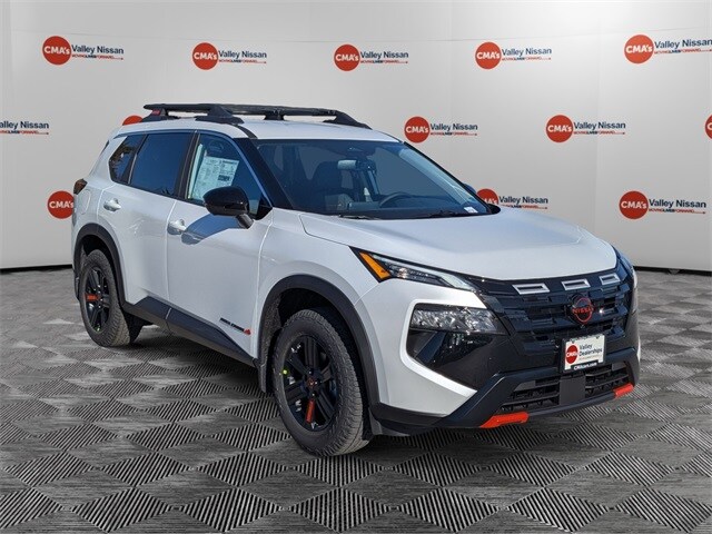 2026 Nissan Rogue SV photo 3