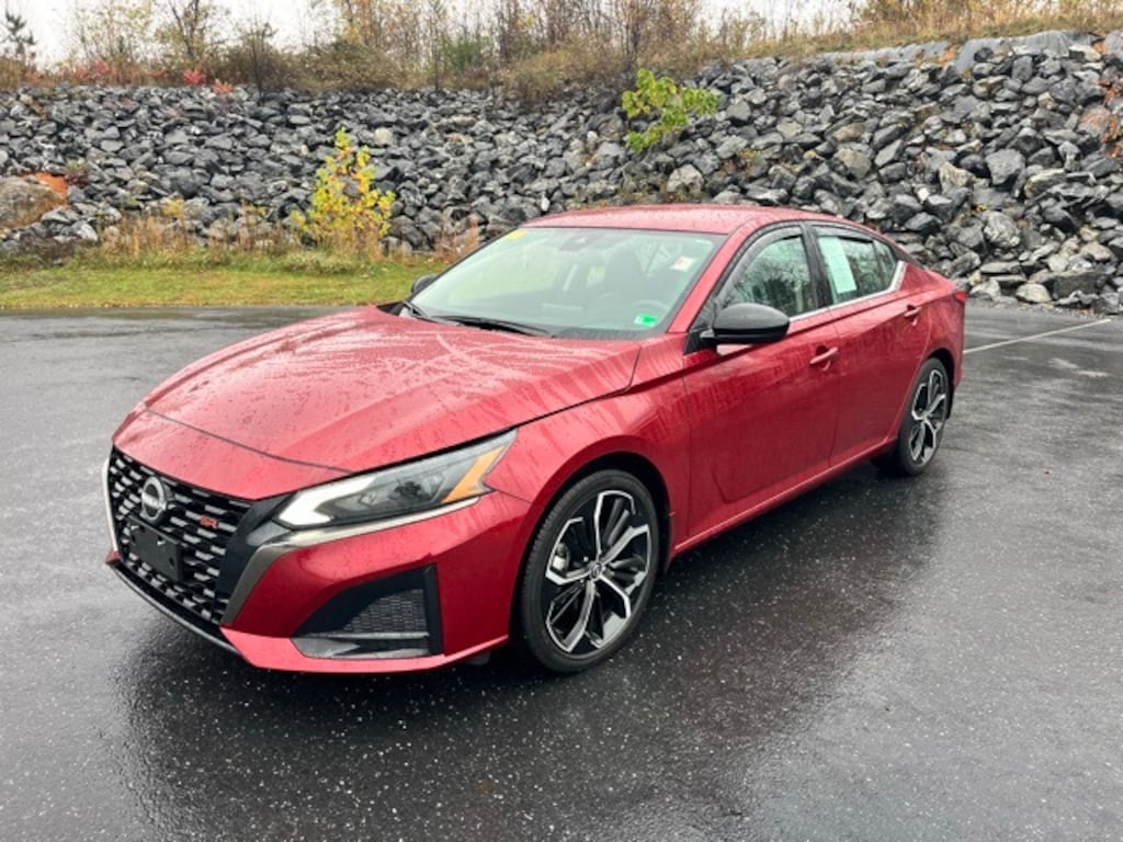 Certified 2024 Nissan Altima 2.5 SR Sedan