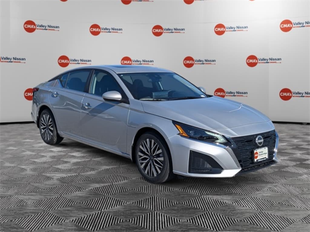 New 2025 Nissan Altima 2.5 SV Sedan