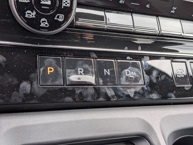 2025 Nissan Armada PRO-4X - Photo 16