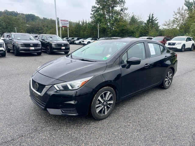 2021 Nissan Versa 1.6 SV photo 3
