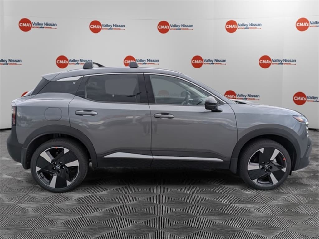 New 2026 Nissan Kicks SR SUV