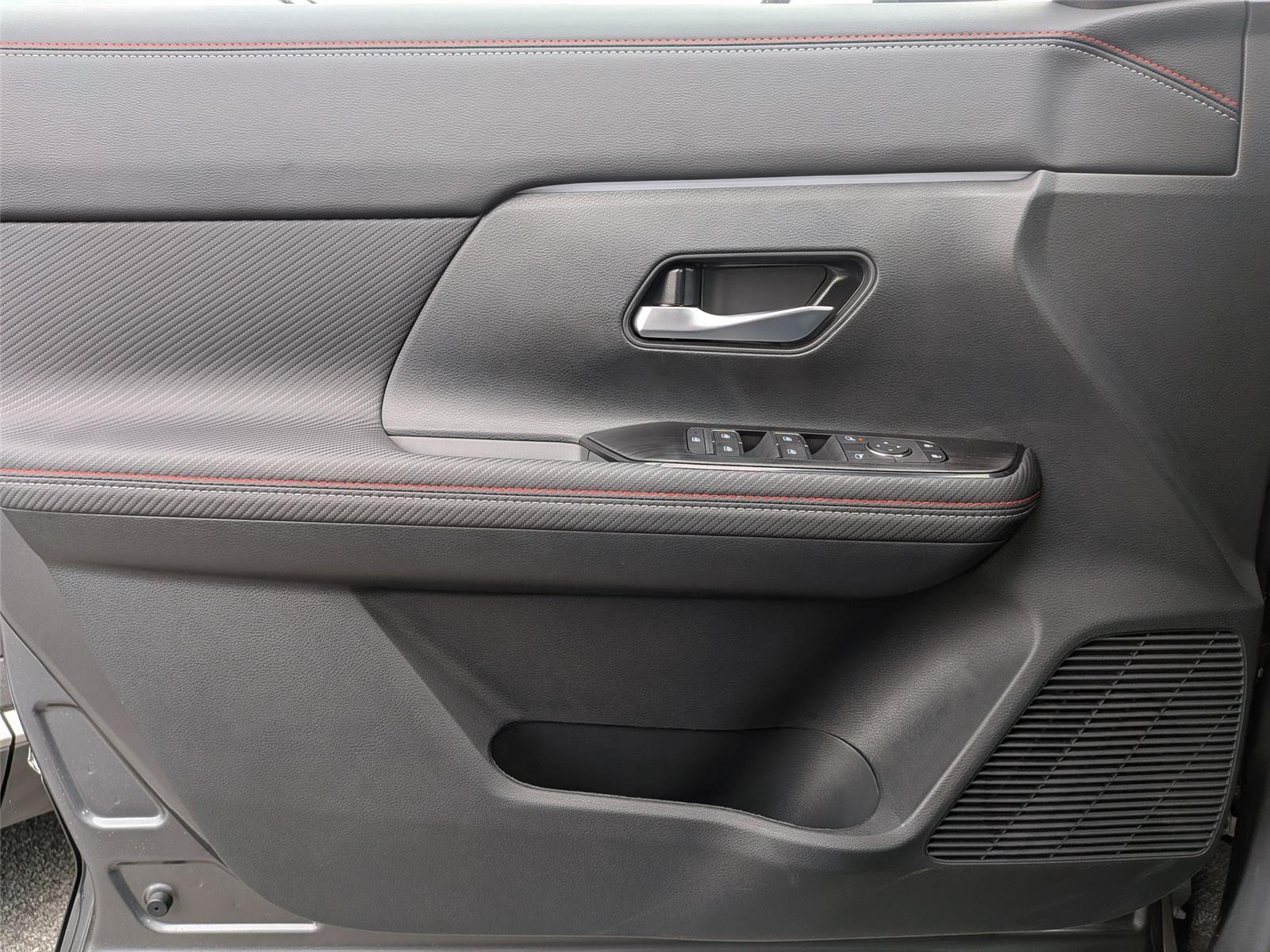2026 Nissan KICKS SR AWD - Photo 23