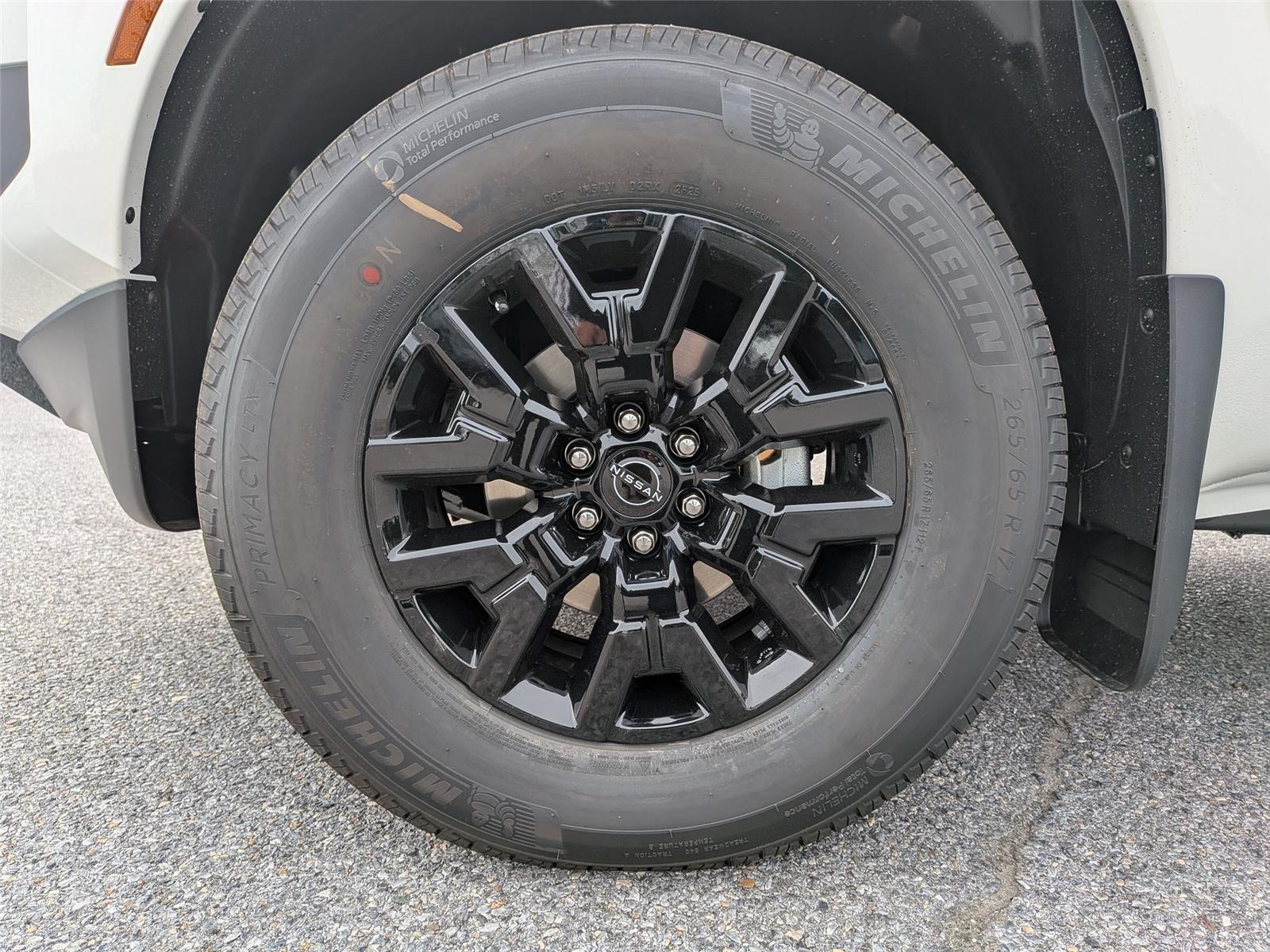 2026 Nissan Frontier SV - Photo 9